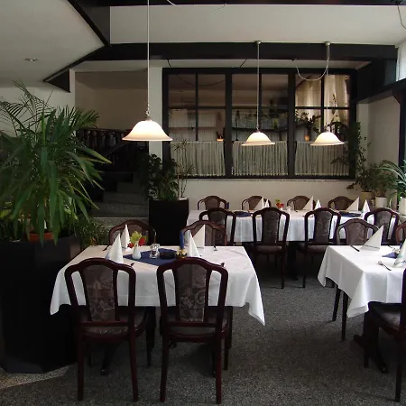 Greene 3* آينبك